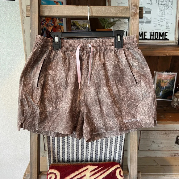 Outdoor Voices women’s performance shorts size small - Picture 1 of 9